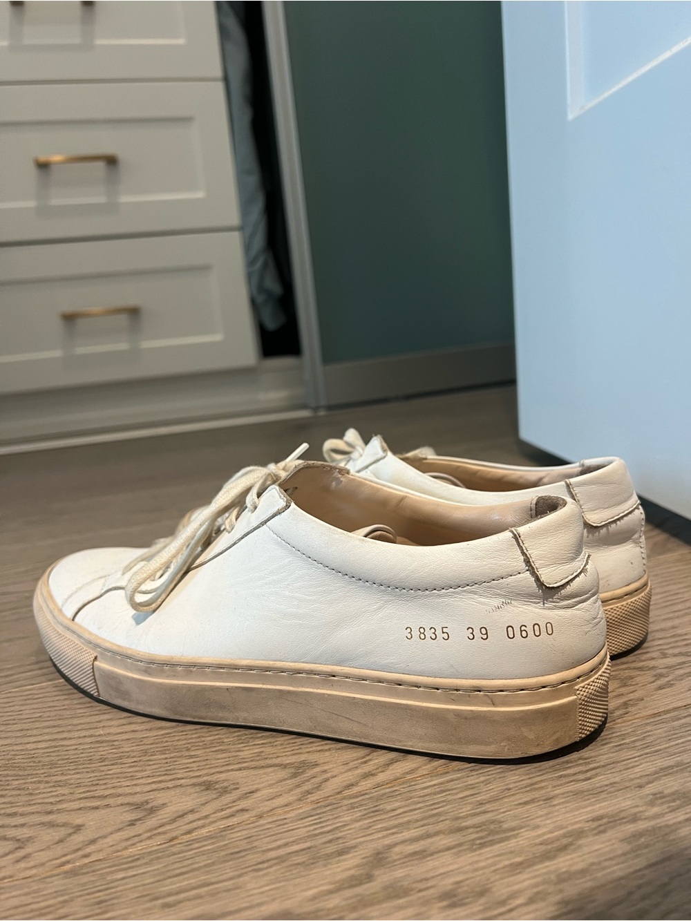 Common Projects Off-White Leather Low-Top Sneakers